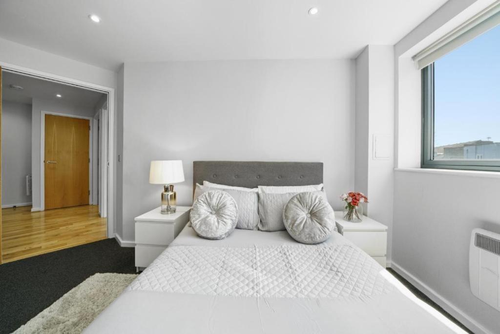 Amisha 2bedroom In Tower Bridge Bridge Bermondsey - Perfect For Long Appartamento